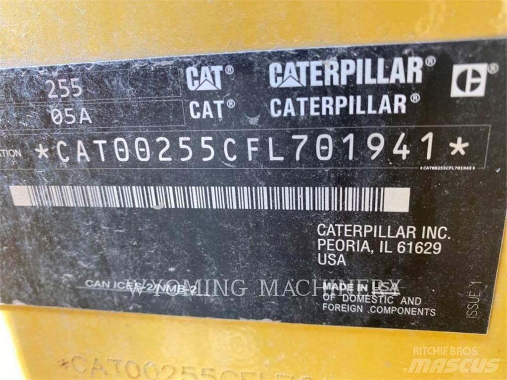 CAT 255 Skid steer loaders