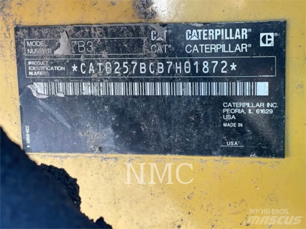 CAT 257B3 Skid steer loaders