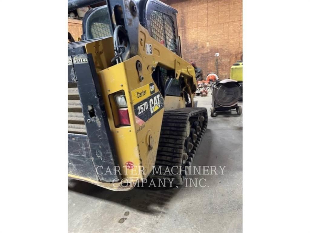 CAT 257D Skid steer loaders