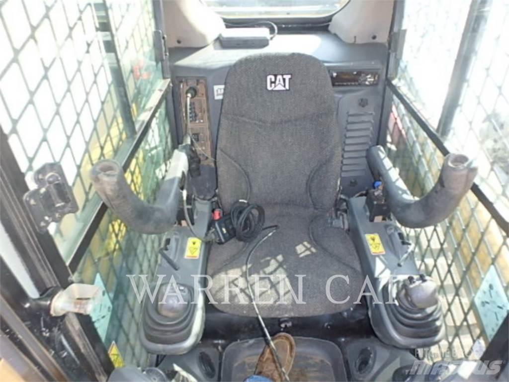 CAT 259D Crawler loaders