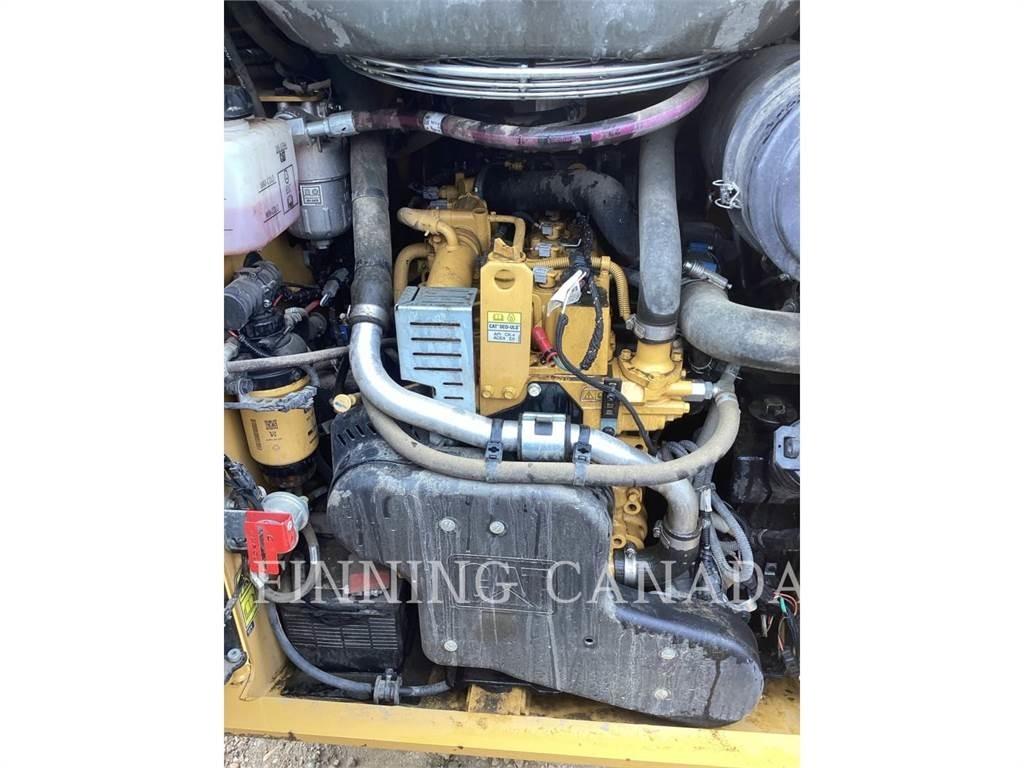 CAT 259D3 Crawler loaders