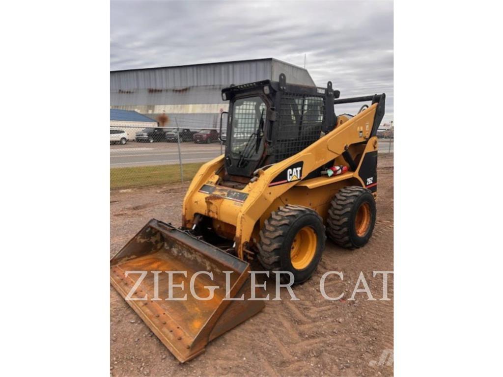 CAT 262 Skid steer loaders