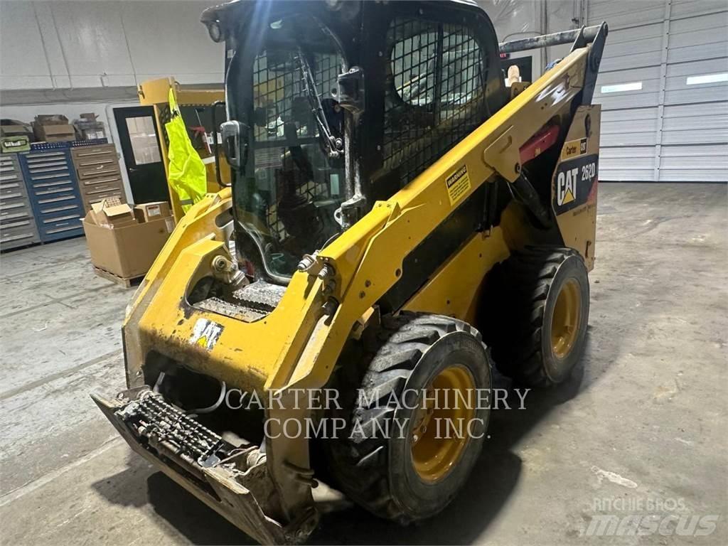 CAT 262D Skid steer loaders