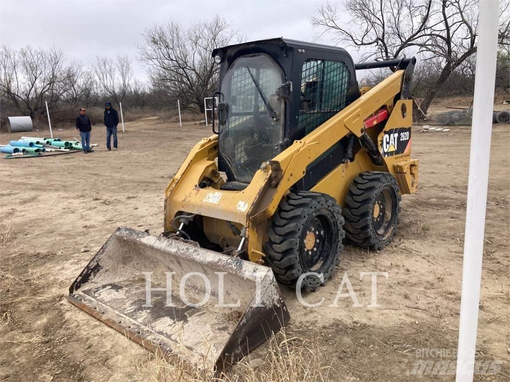 CAT 262D Skid steer loaders
