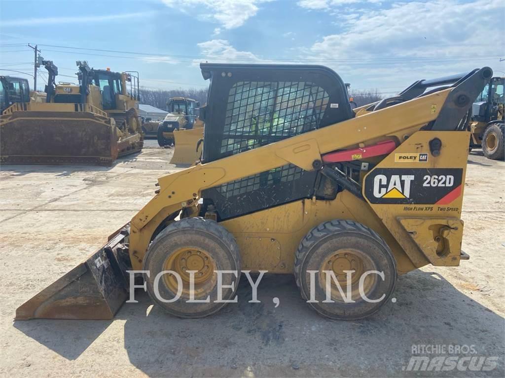 CAT 262D Skid steer loaders