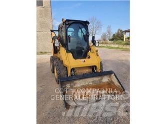 CAT 262D3 Skid steer loaders