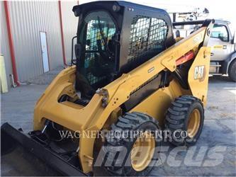 CAT 262D3 Skid steer loaders