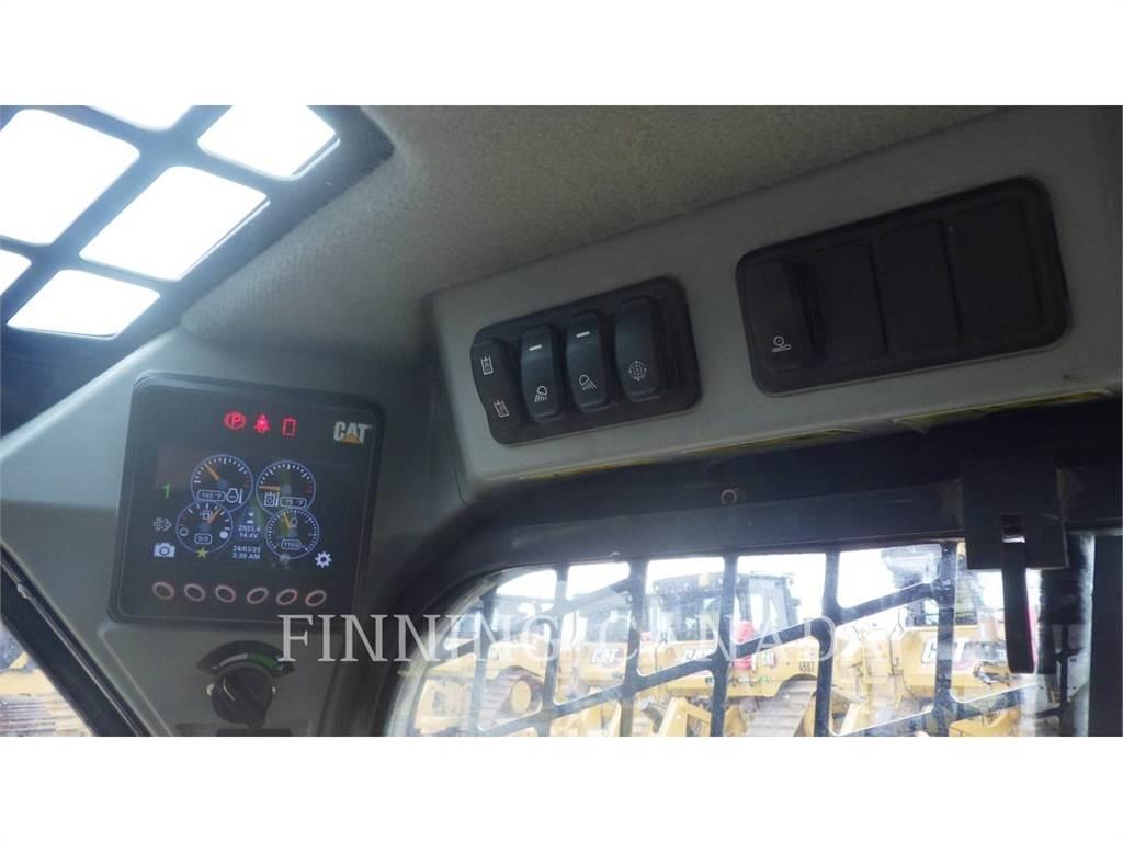 CAT 262D3 Skid steer loaders