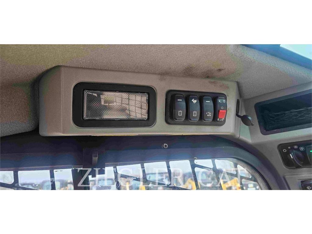 CAT 262D3 Skid steer loaders