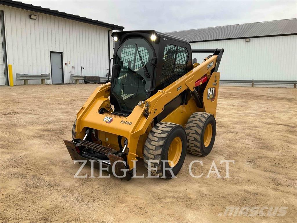 CAT 262D3 Skid steer loaders