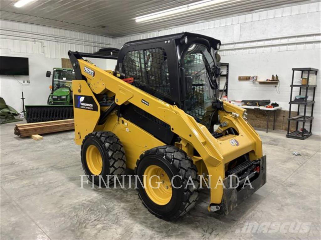 CAT 262D3 Skid steer loaders