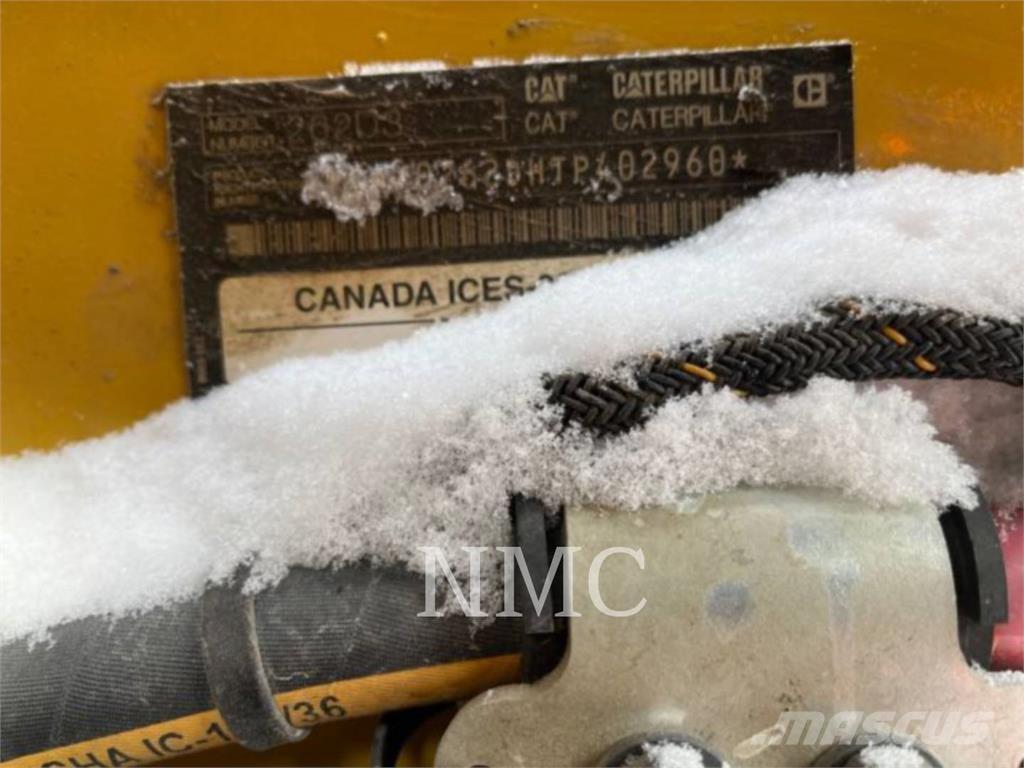 CAT 262D3 Skid steer loaders