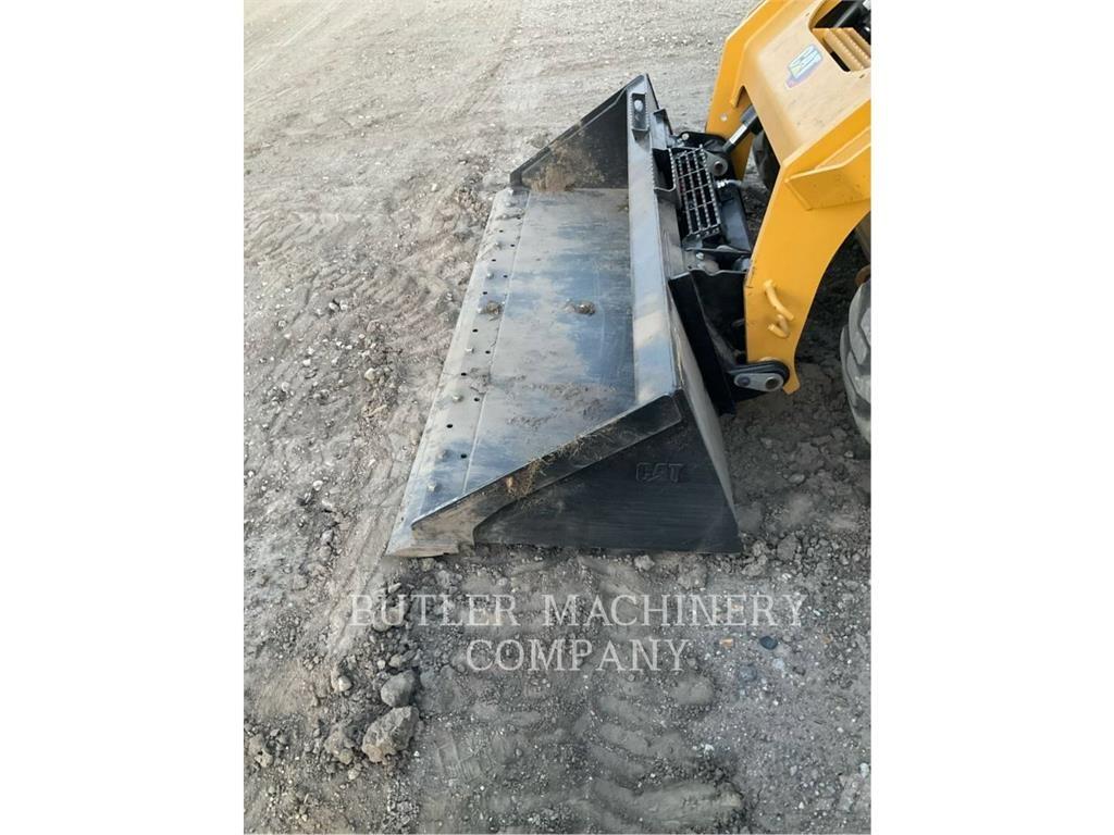 CAT 262D3 C3H2 Skid steer loaders