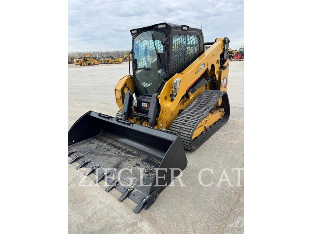 CAT 265 Crawler loaders