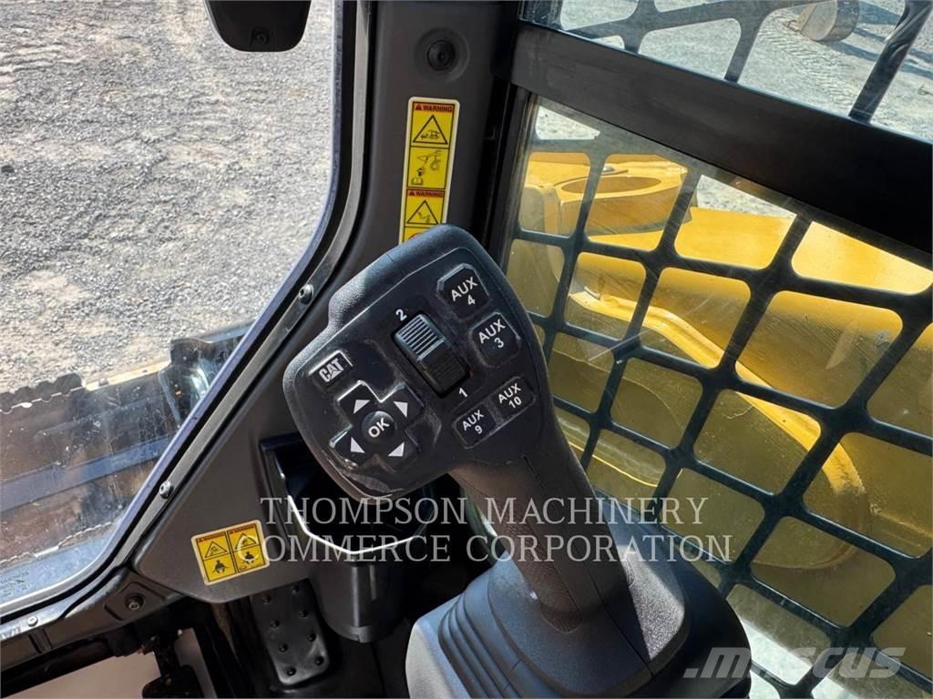 CAT 26505 Crawler loaders
