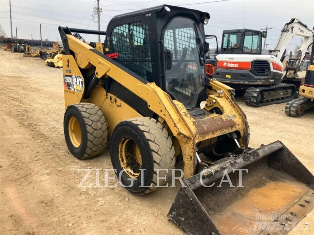 CAT 272D2 Skid steer loaders