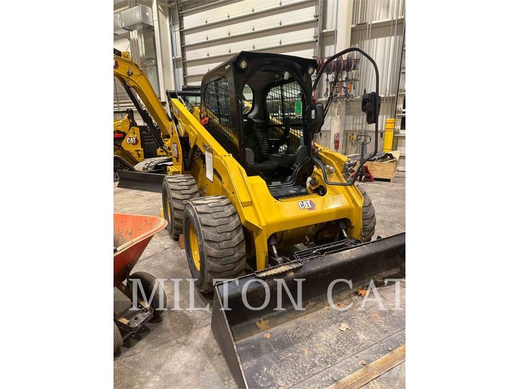 CAT 272D3 XHP Skid steer loaders
