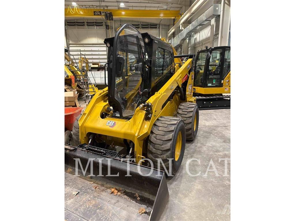 CAT 272D3 XHP Skid steer loaders