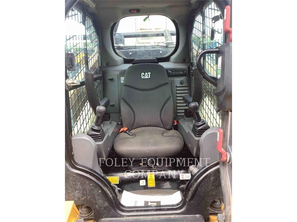 CAT 272D3XPS2C Skid steer loaders
