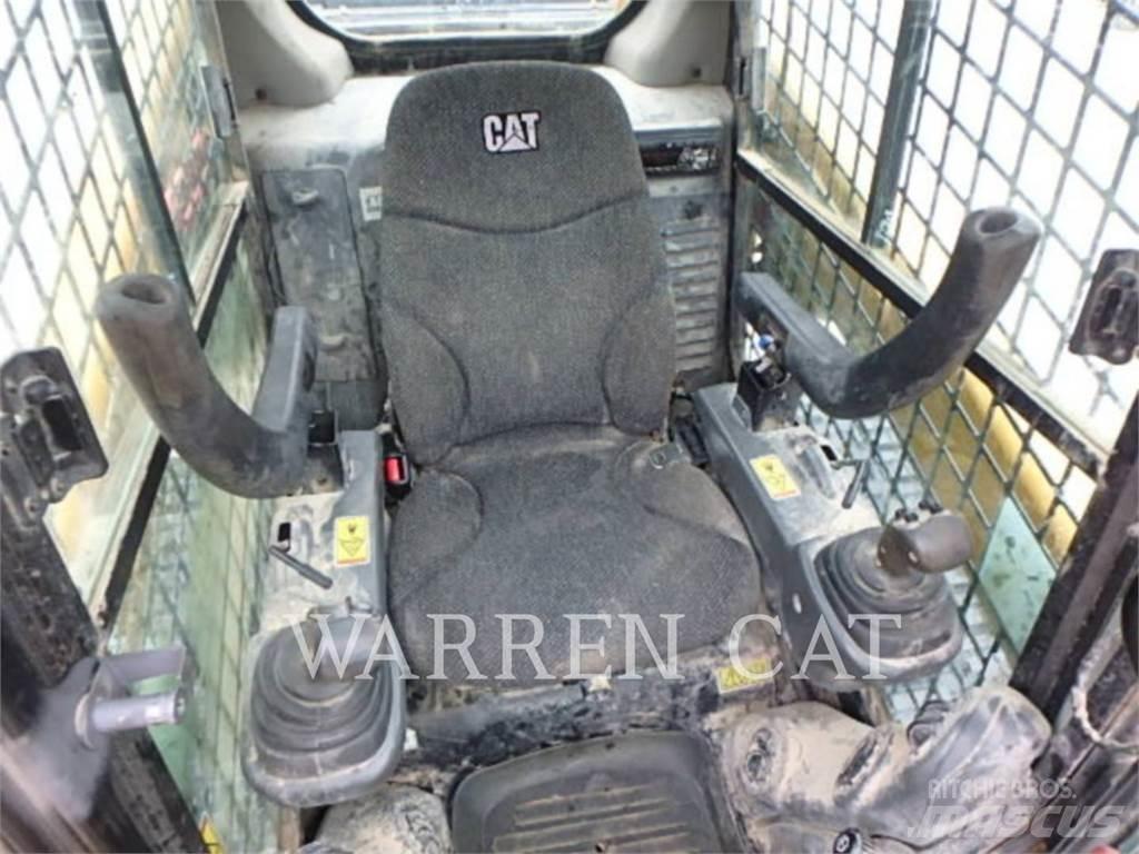 CAT 289D Crawler loaders