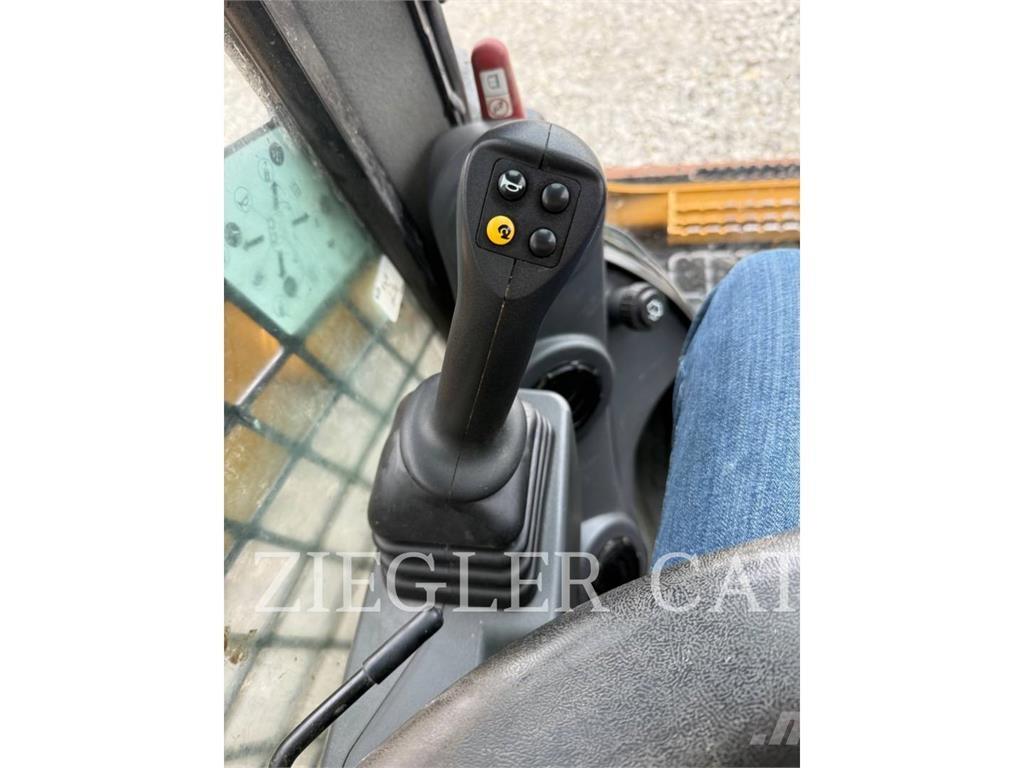 CAT 299D3 Crawler loaders