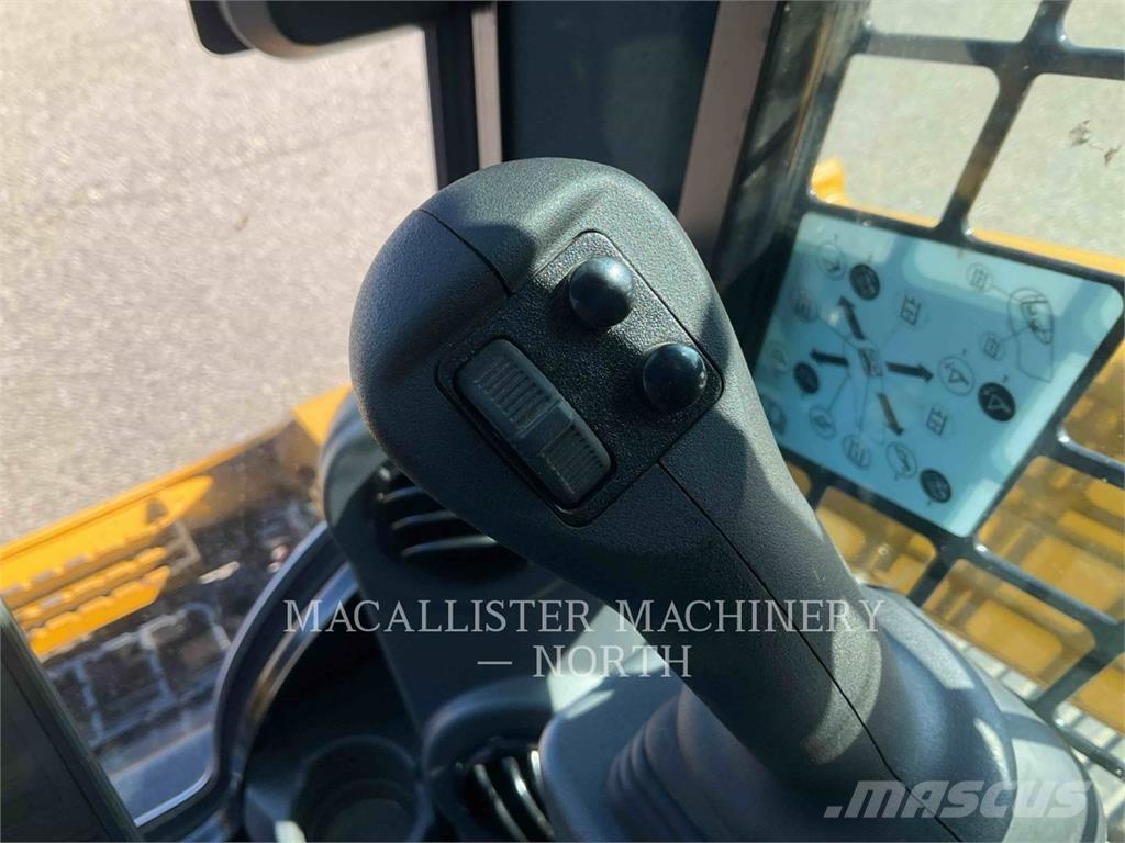 CAT 299D3 AHQBW Skid steer loaders