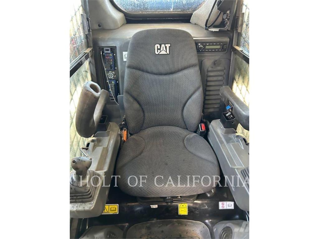 CAT 299D3XE Crawler loaders