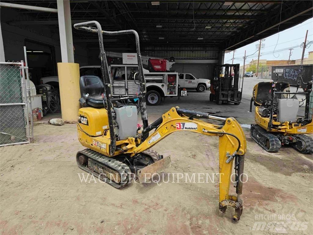 CAT 300.9D Crawler excavators