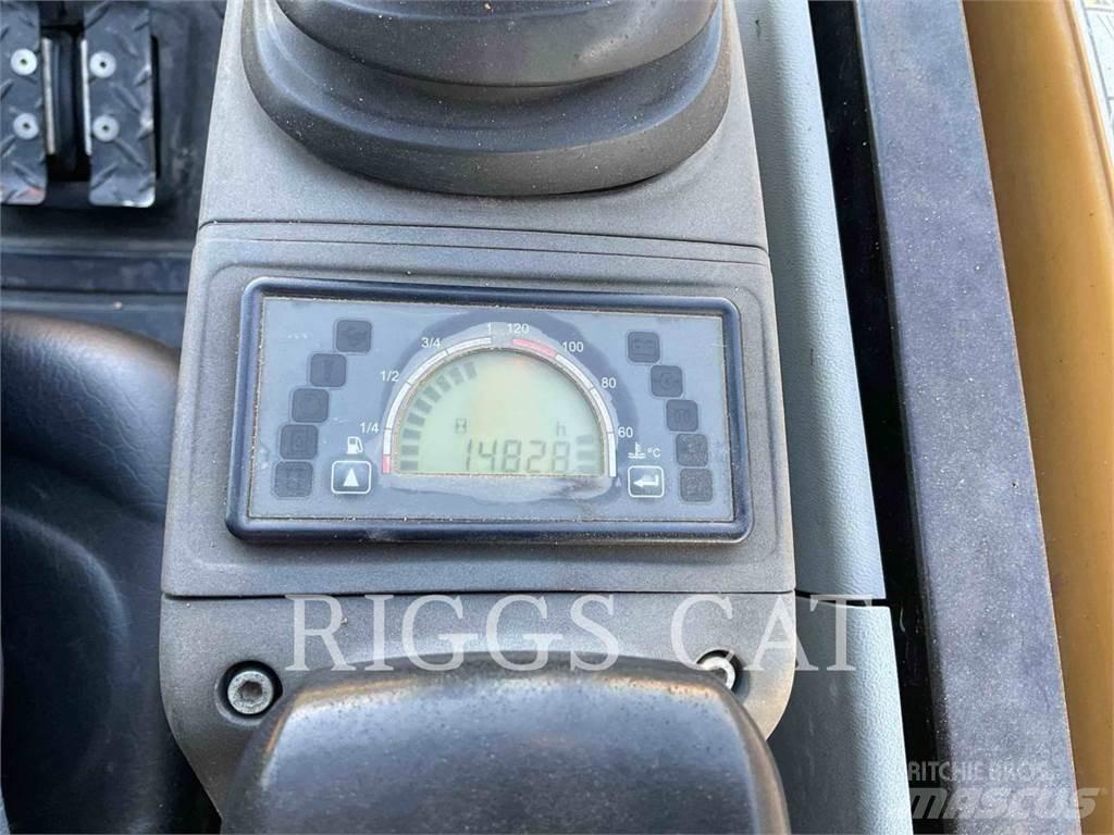 CAT 302.7DCR Crawler excavators