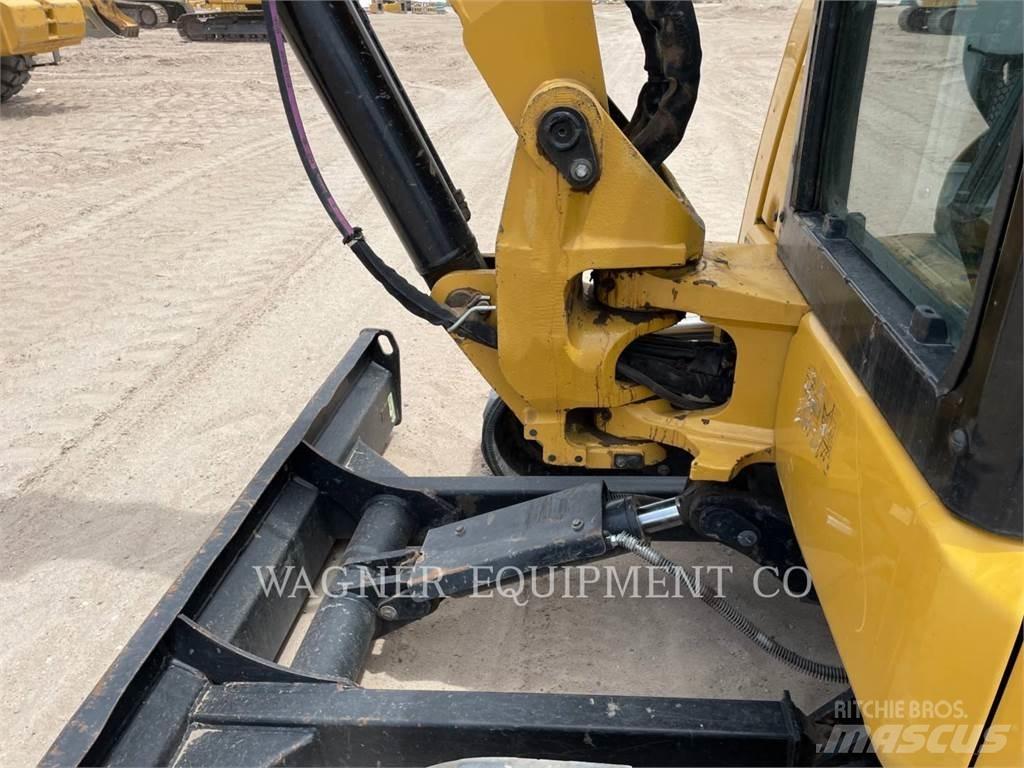 CAT 305.5E2 Crawler excavators