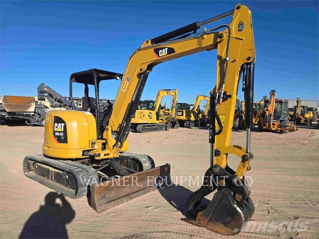 CAT 305.5E2 Crawler excavators