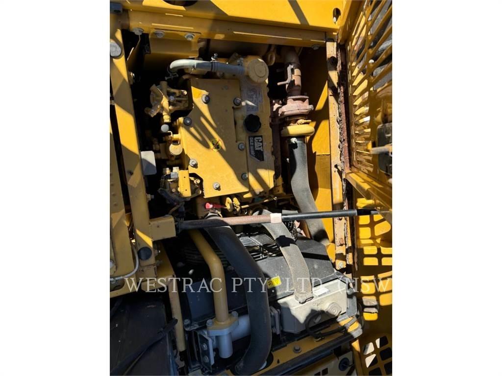 CAT 311DLRR Crawler excavators