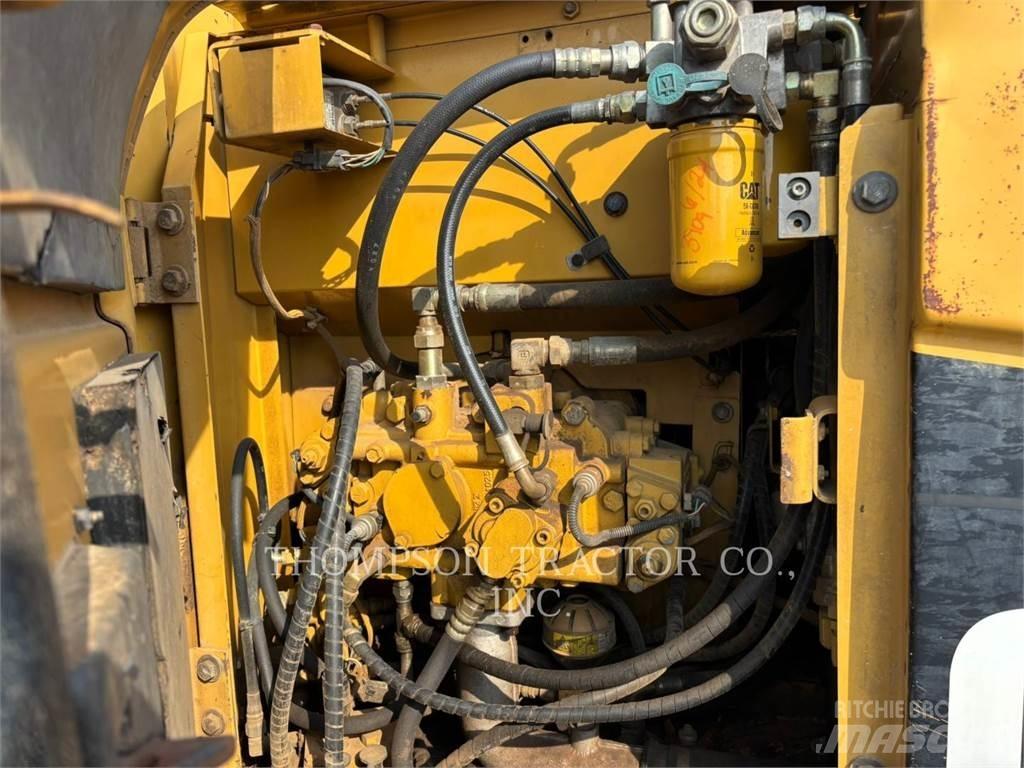 CAT 312CL Crawler excavators