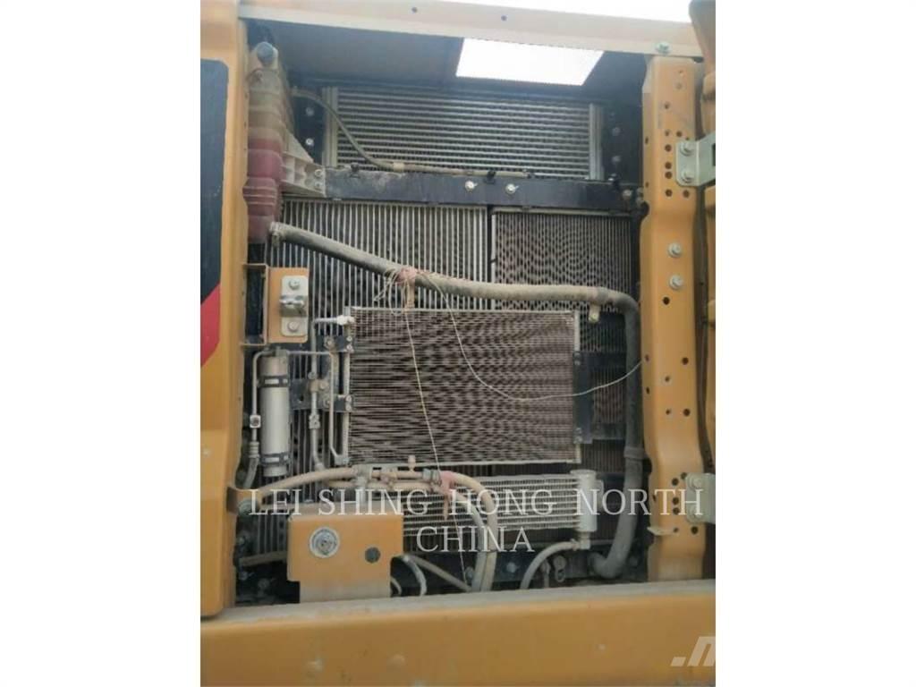 CAT 320-07 Crawler excavators