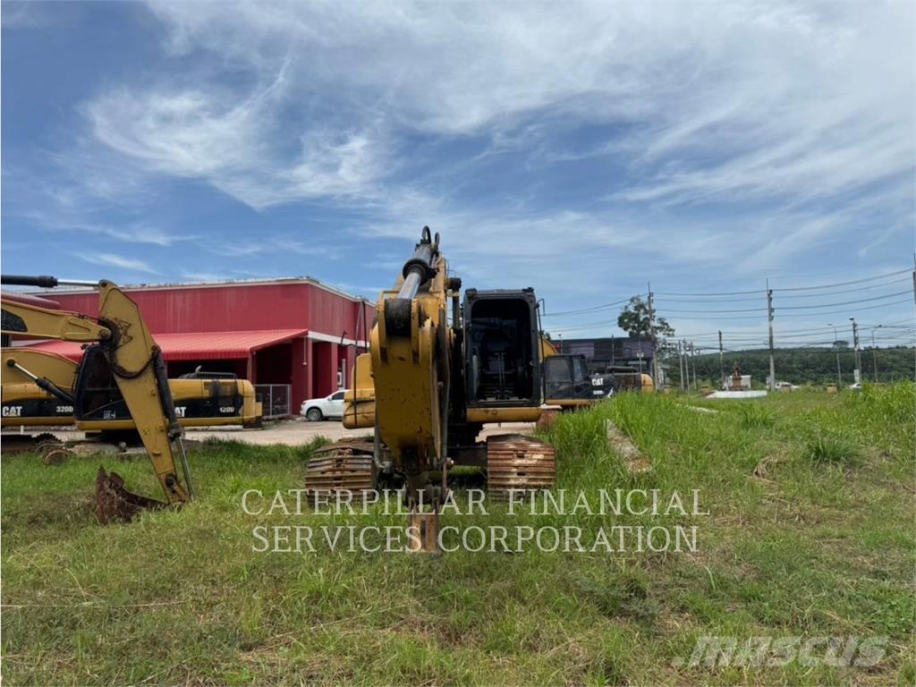 CAT 320D Crawler excavators