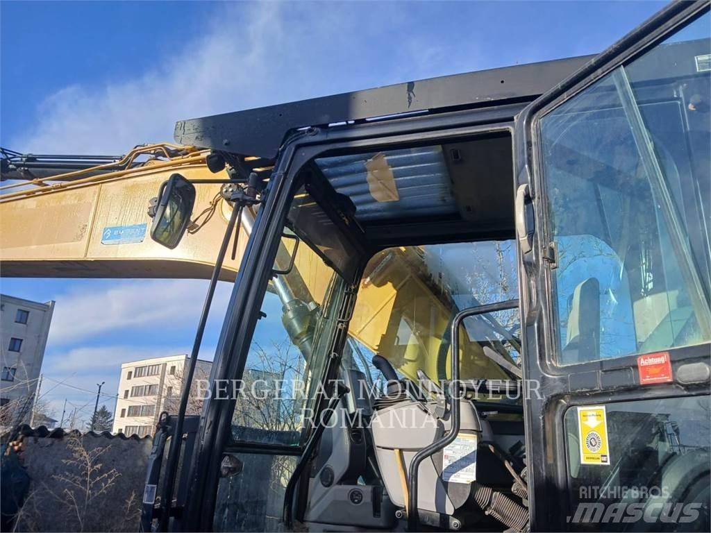 CAT 320FL Crawler excavators