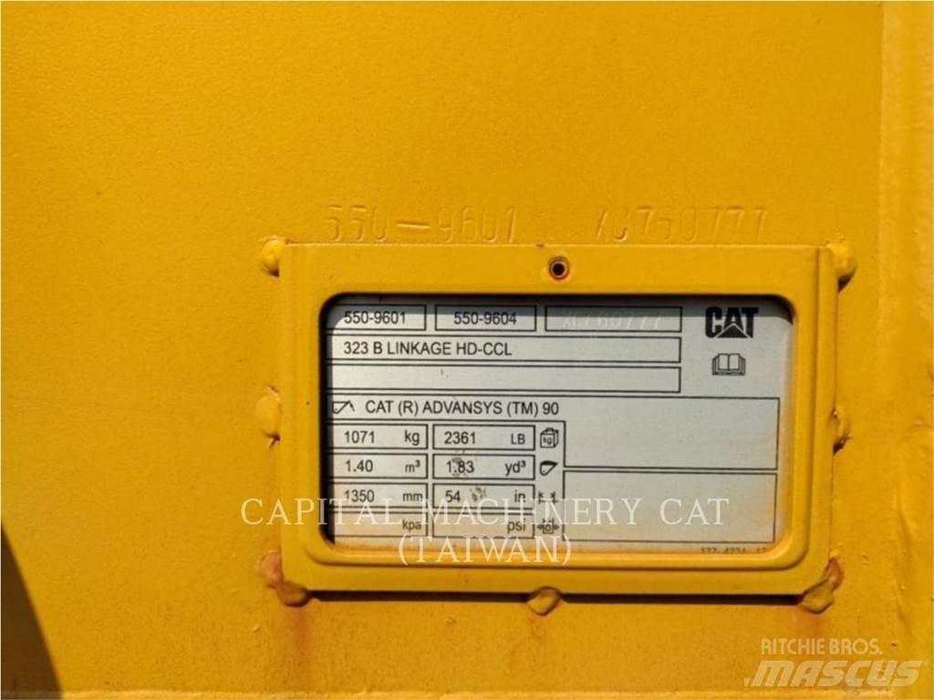CAT 323 Buckets