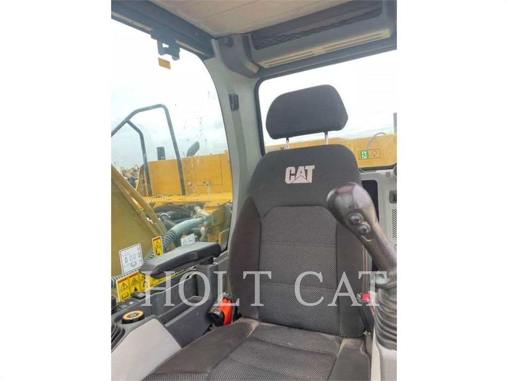CAT 323 TC3 Crawler excavators
