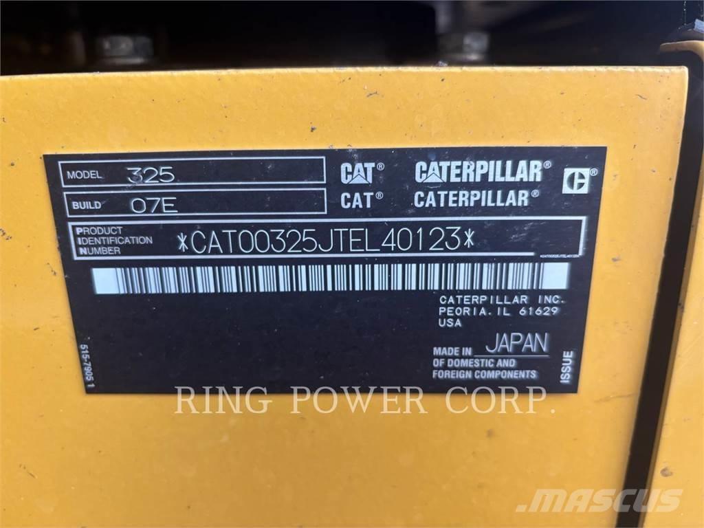 CAT 325 Crawler excavators