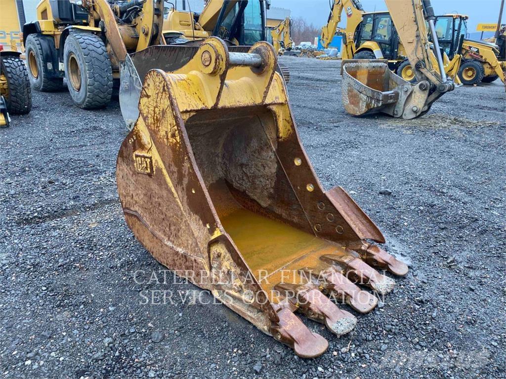 CAT 325 07D Crawler excavators