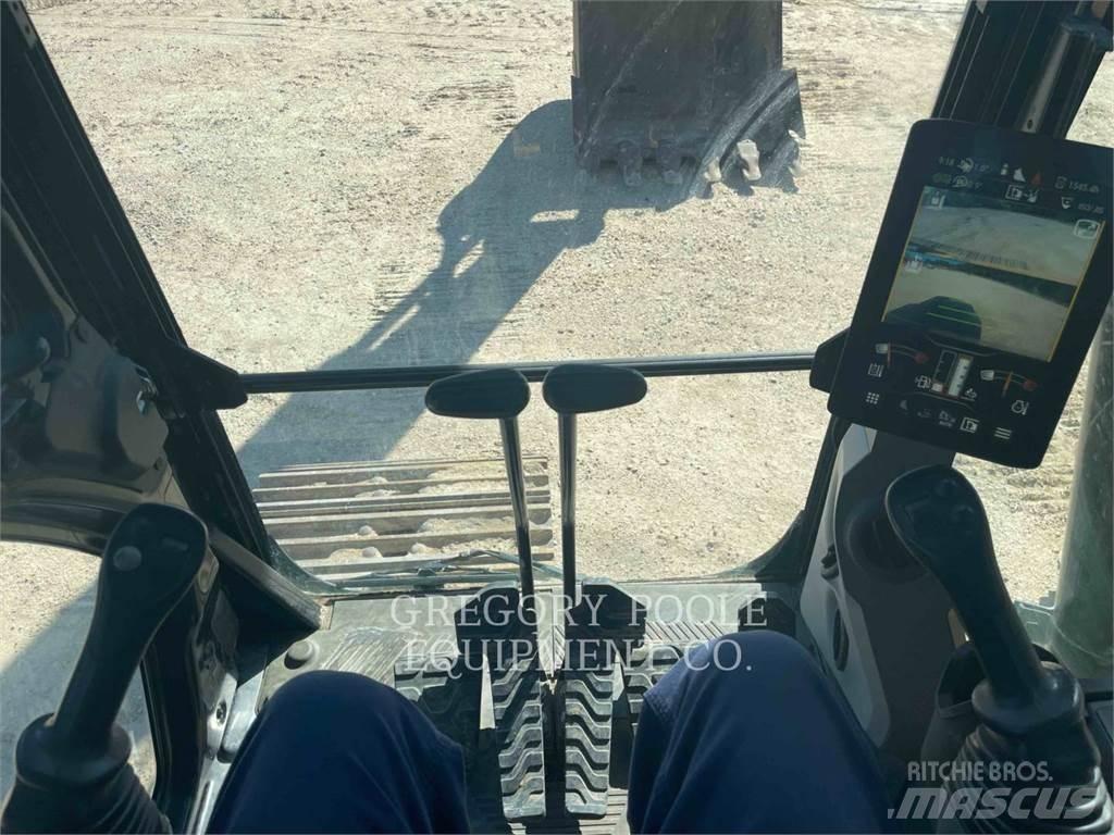 CAT 32607 Crawler excavators