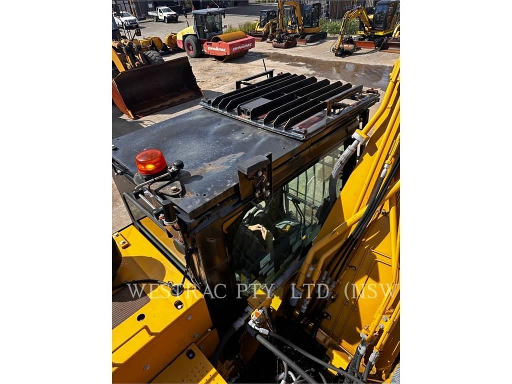 CAT 330FL Crawler excavators
