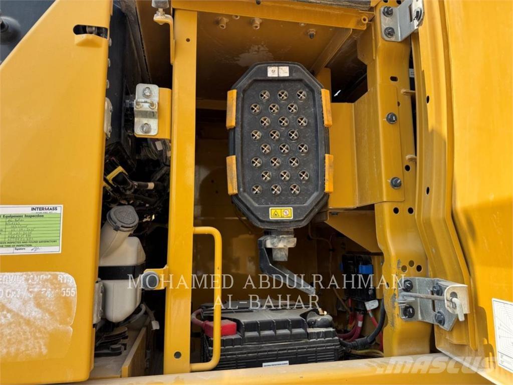 CAT 336-07GC Crawler excavators