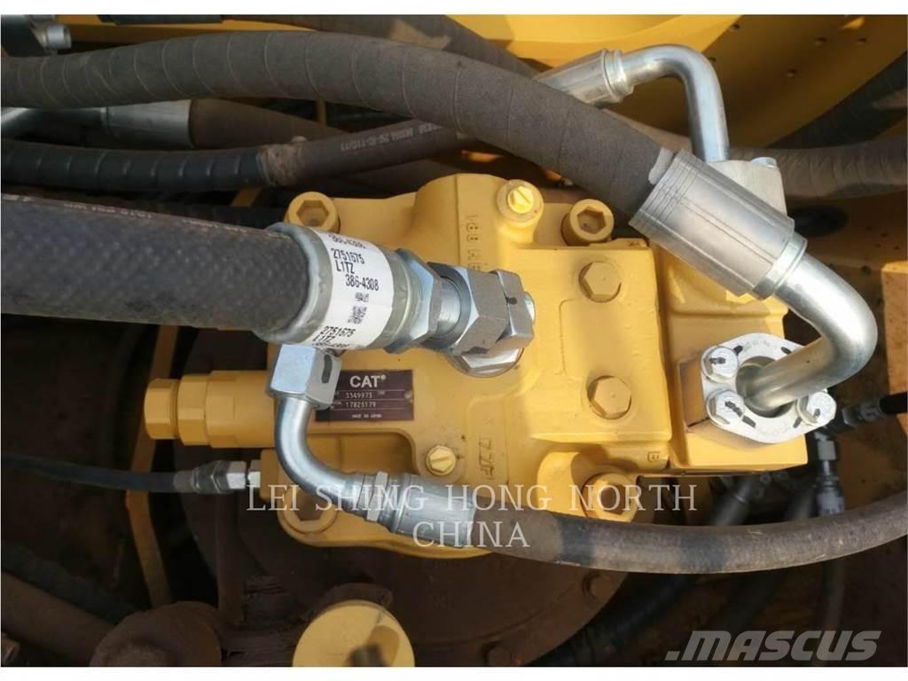 CAT 336D2 Crawler excavators