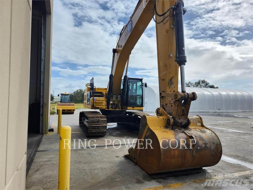 CAT 340 Crawler excavators