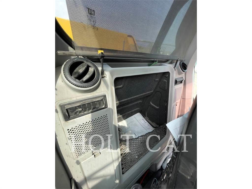 CAT 340-08 Crawler excavators