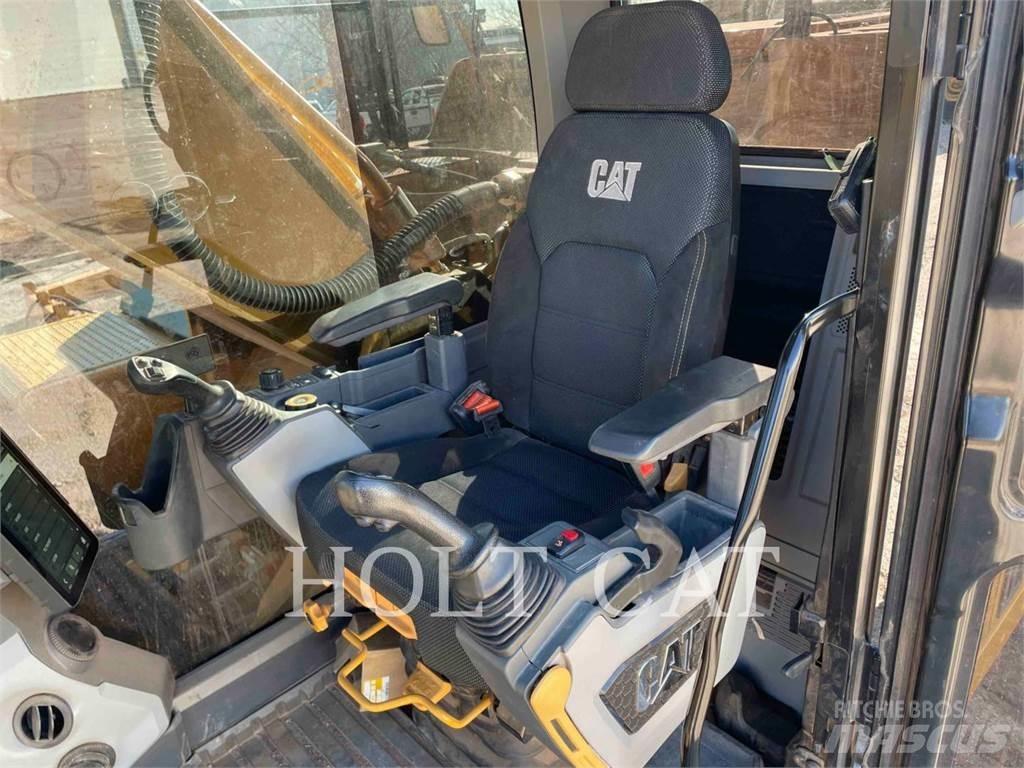 CAT 34008 Crawler excavators
