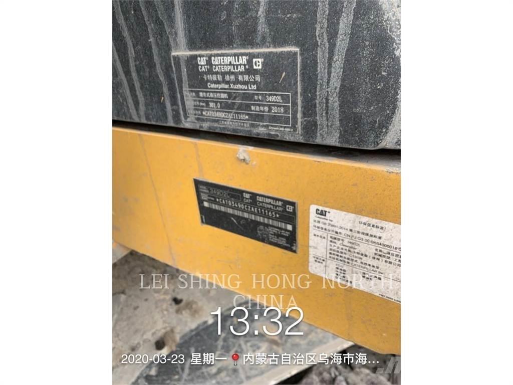 CAT 349D2L Crawler excavators