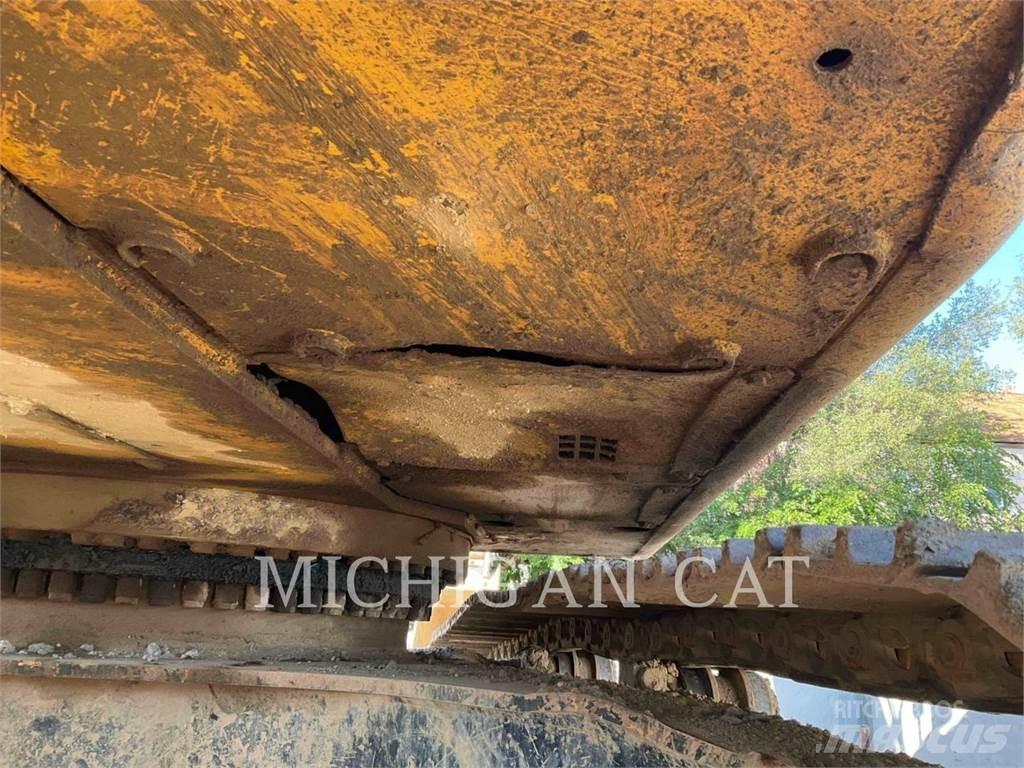 CAT 349FL + Crawler excavators