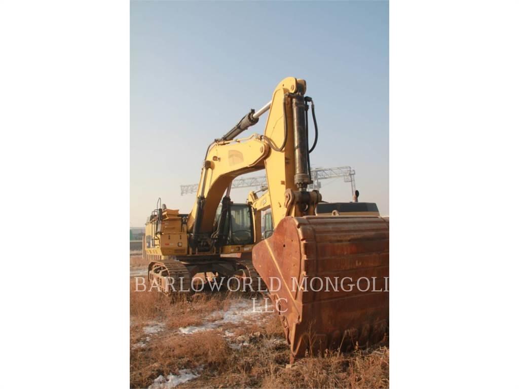CAT 374DL Crawler excavators